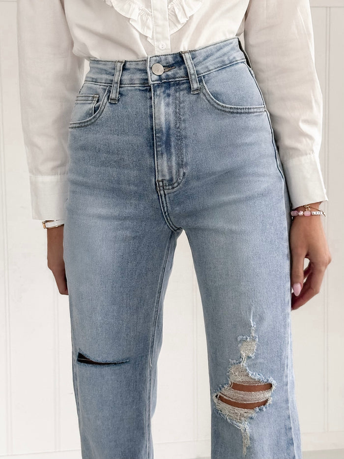 Destroyed Jeans