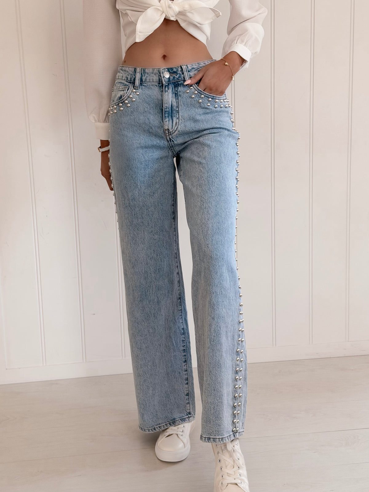 Studs Jeans