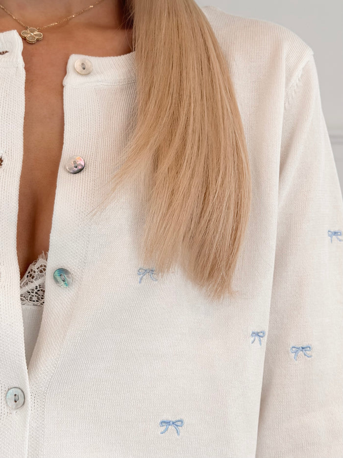 Baby Blue Bow Gilet