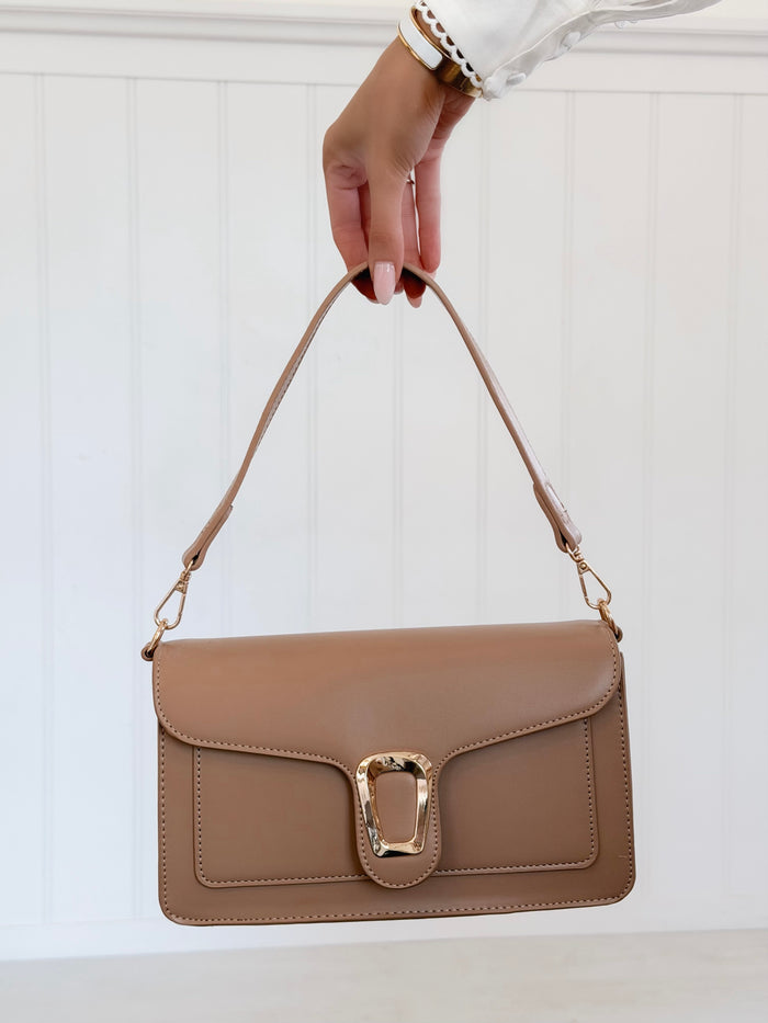 La Buckle Bag