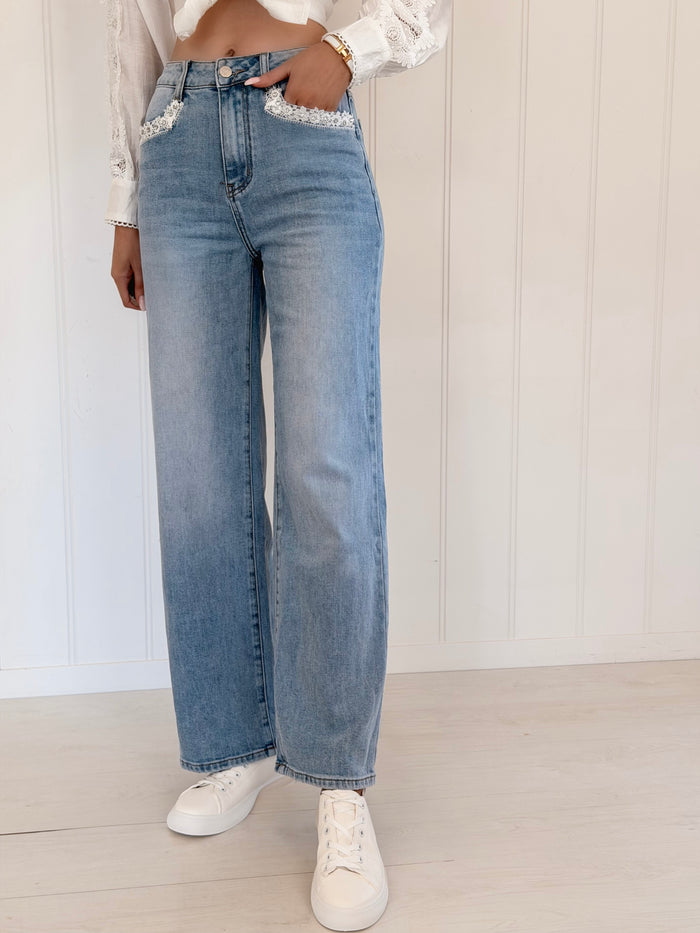 Lace Bloom Jeans