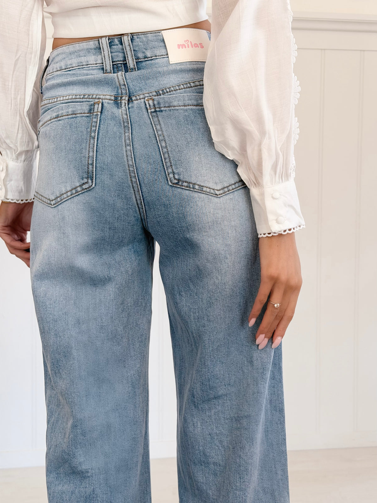 Lace Bloom Jeans