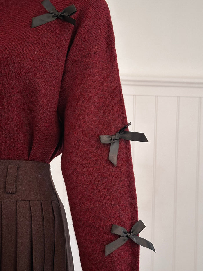 Cute Holiday Bow Pull