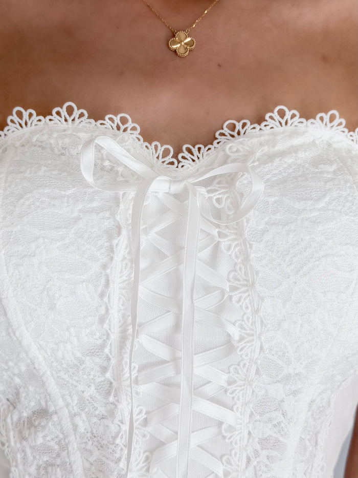 The Dreamy Lace Corset - White