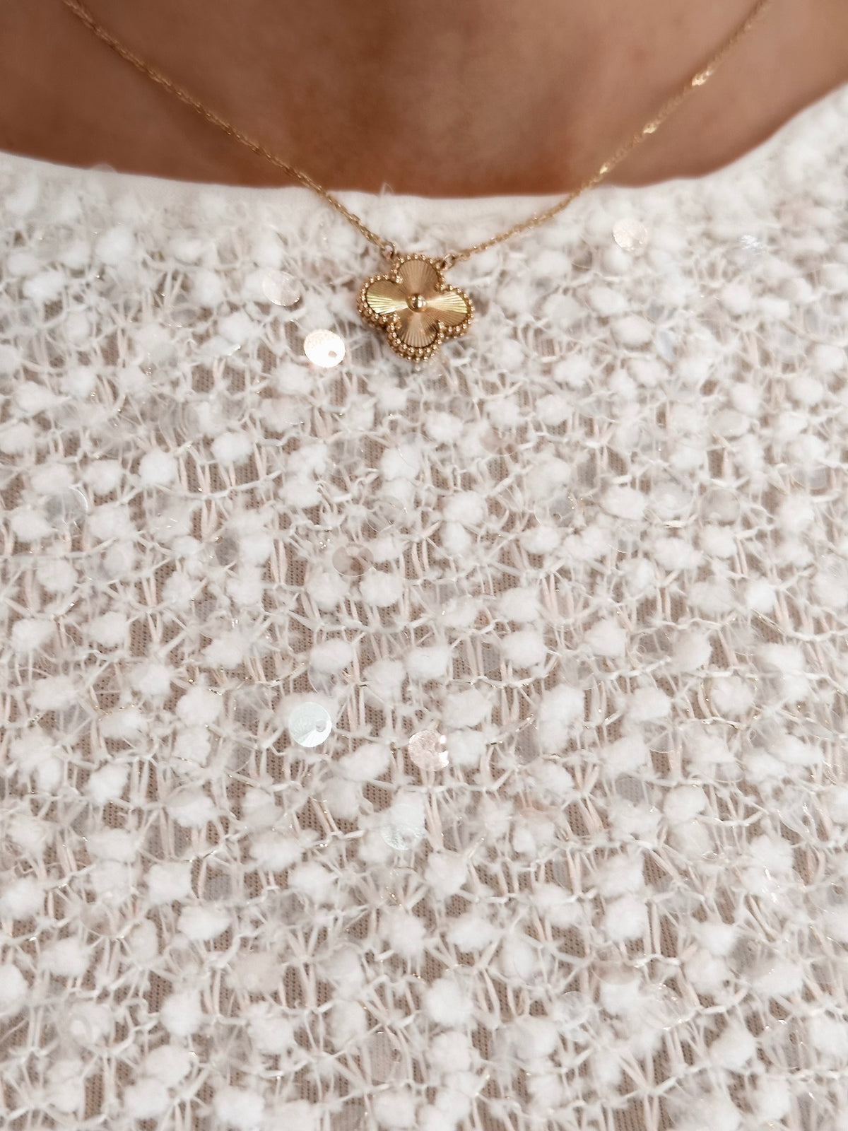 White Truffle Sequin Pull