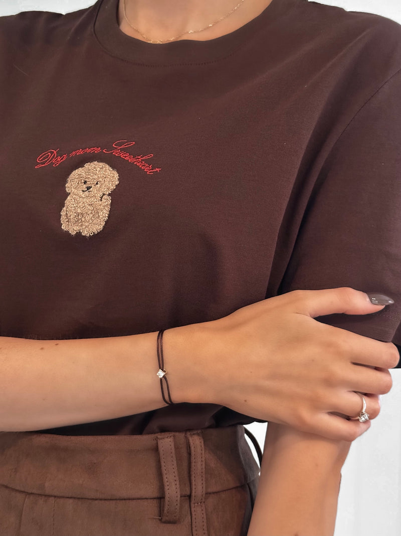 Dog Mom Sweetheart T-Shirt - Brown