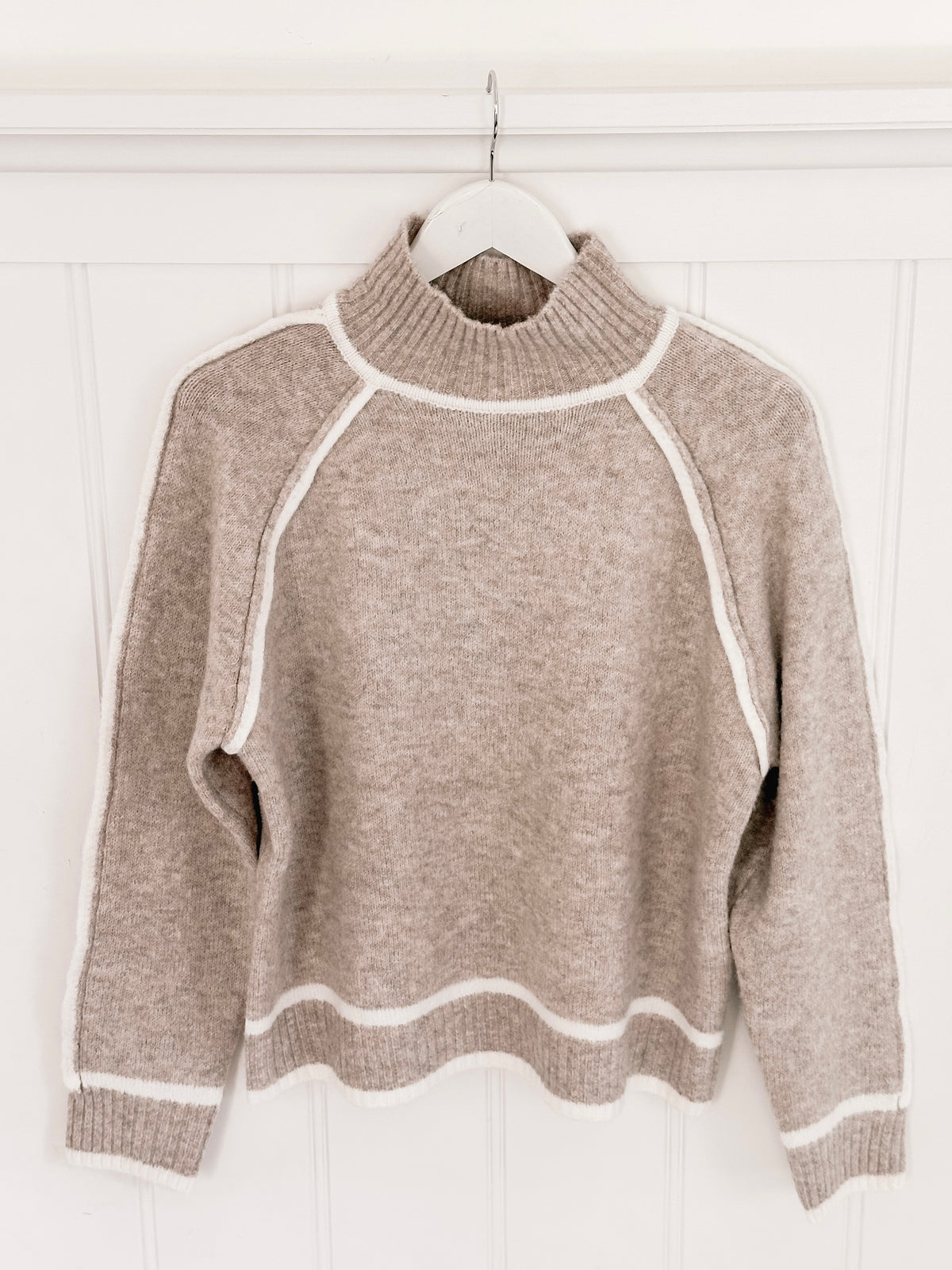 Lodge Sweater - Taupe