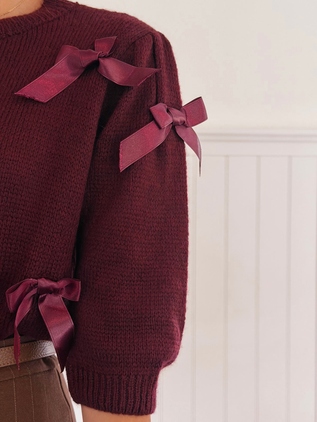 Burgundy Satin Bow Pull