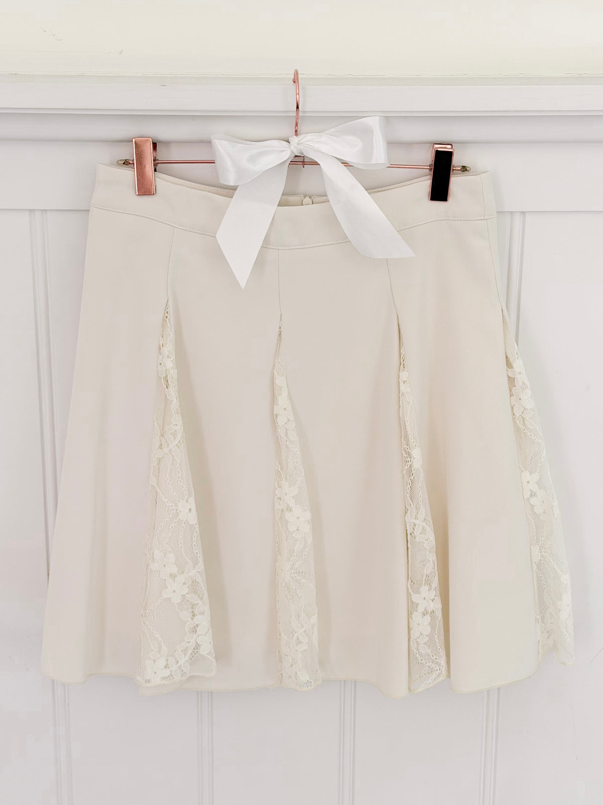 Dolce Lace Skirt