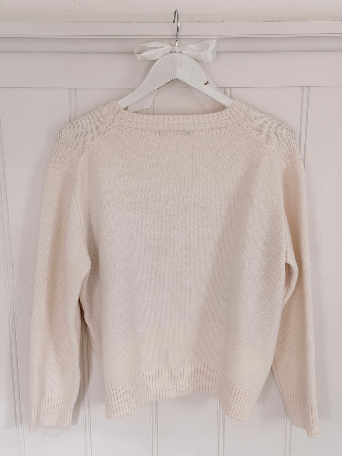 Cream Lovely Bear Sweater