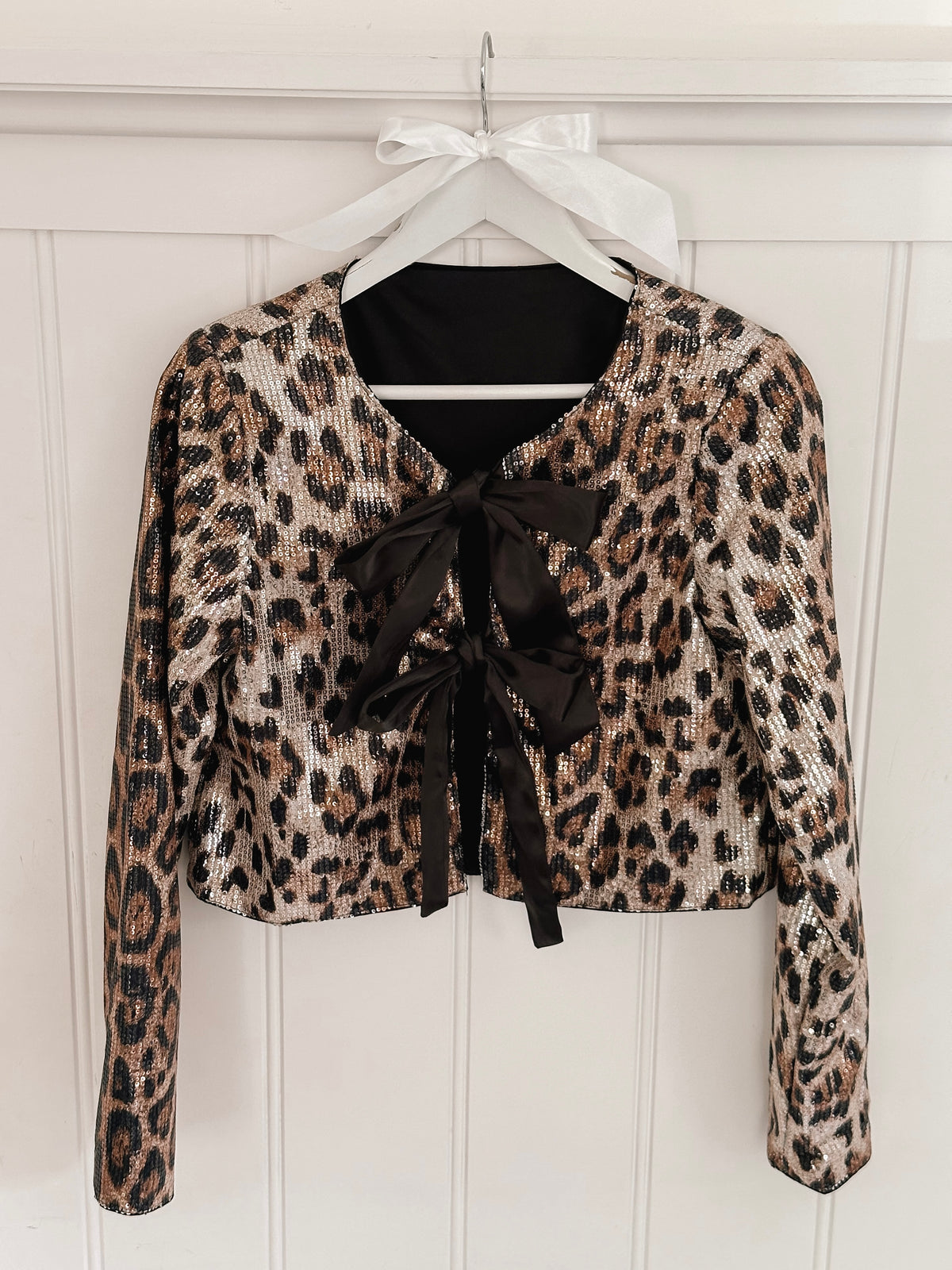 Leo Glitter Bow Blouse