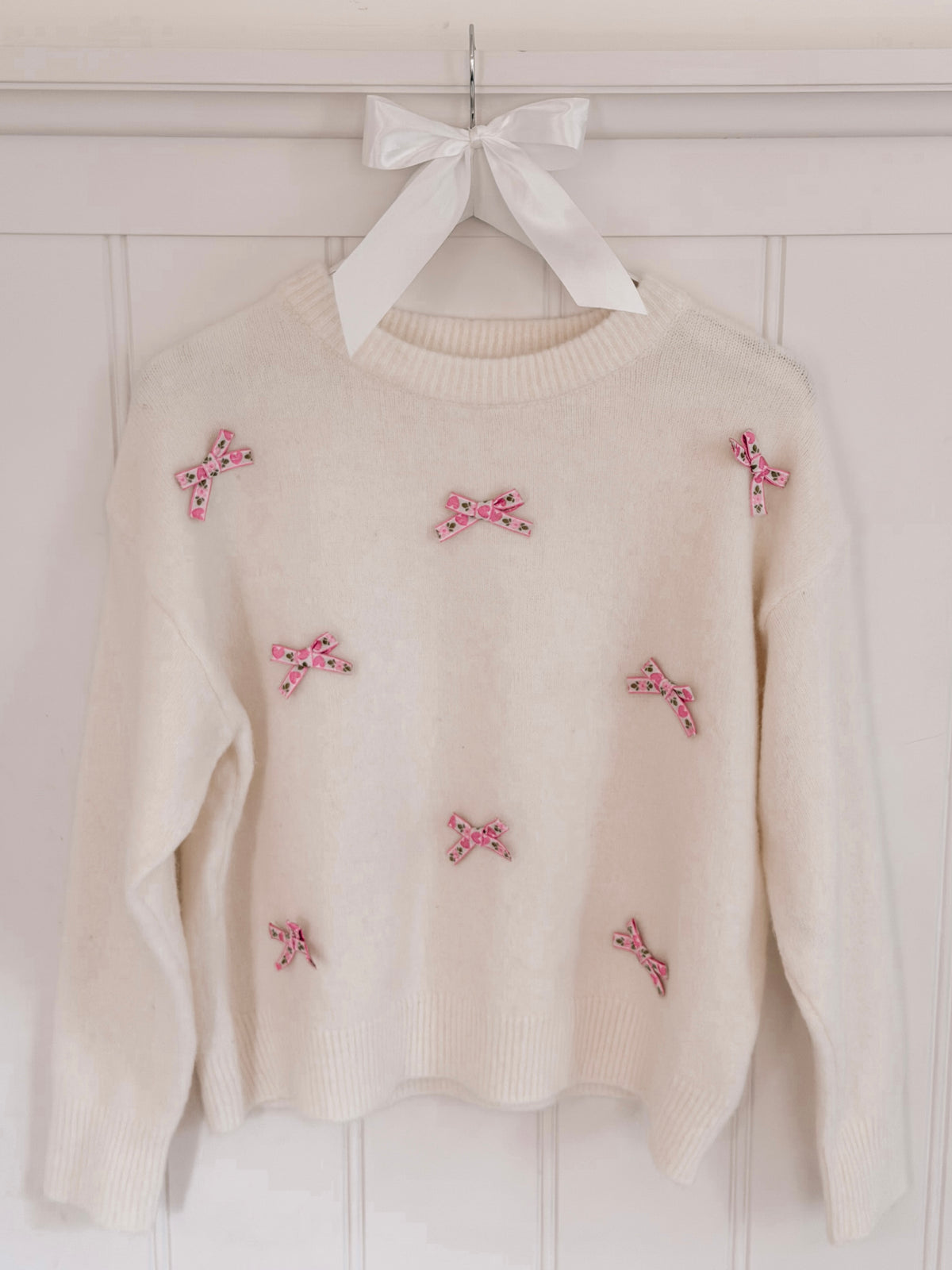 Bow Dreams Sweater