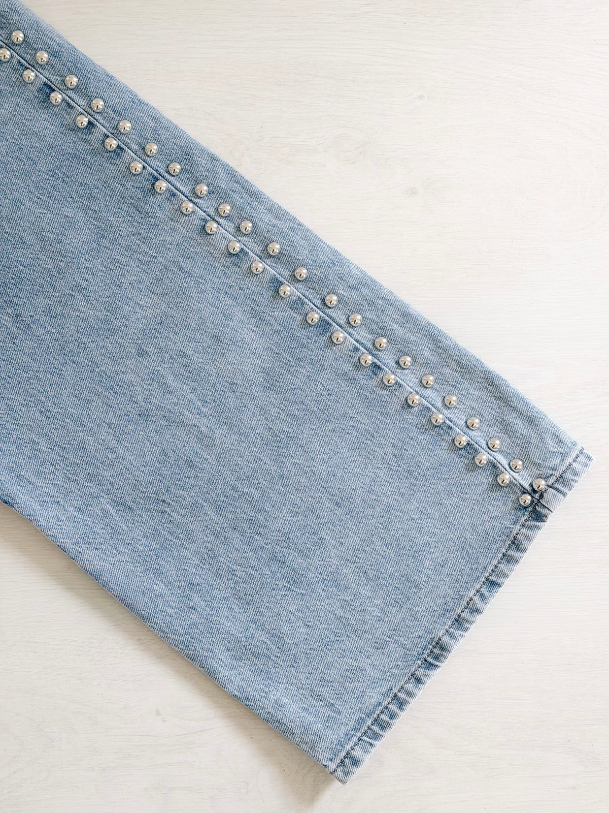Studs Jeans
