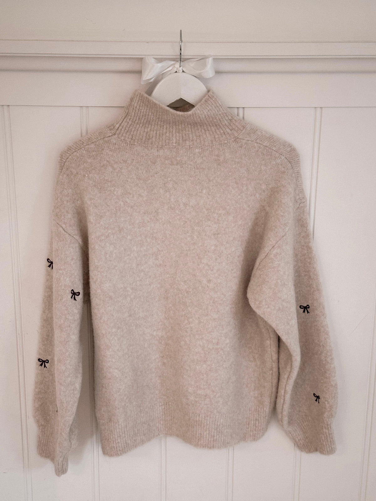 Cute Burgundy Bow Sweater