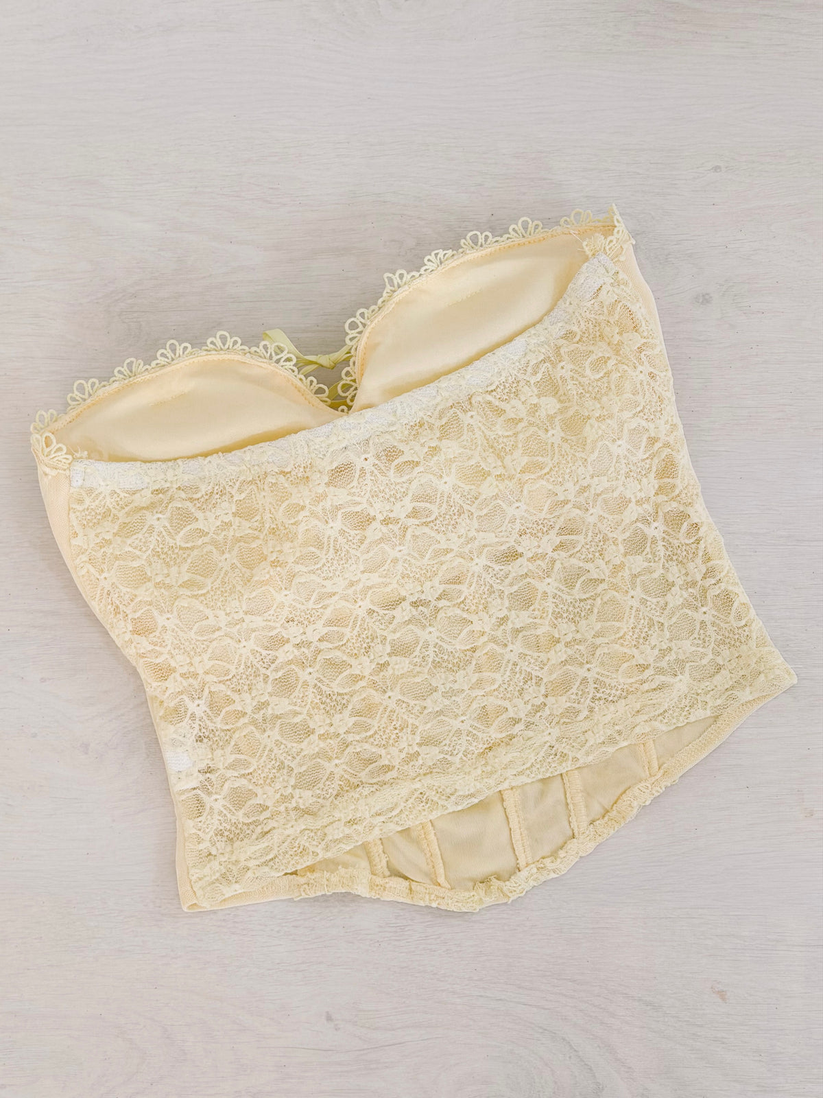 The Dreamy Lace Corset - Lemon