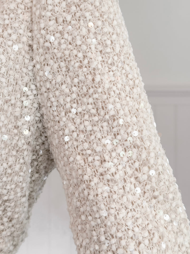 White Truffle Sequin Pull