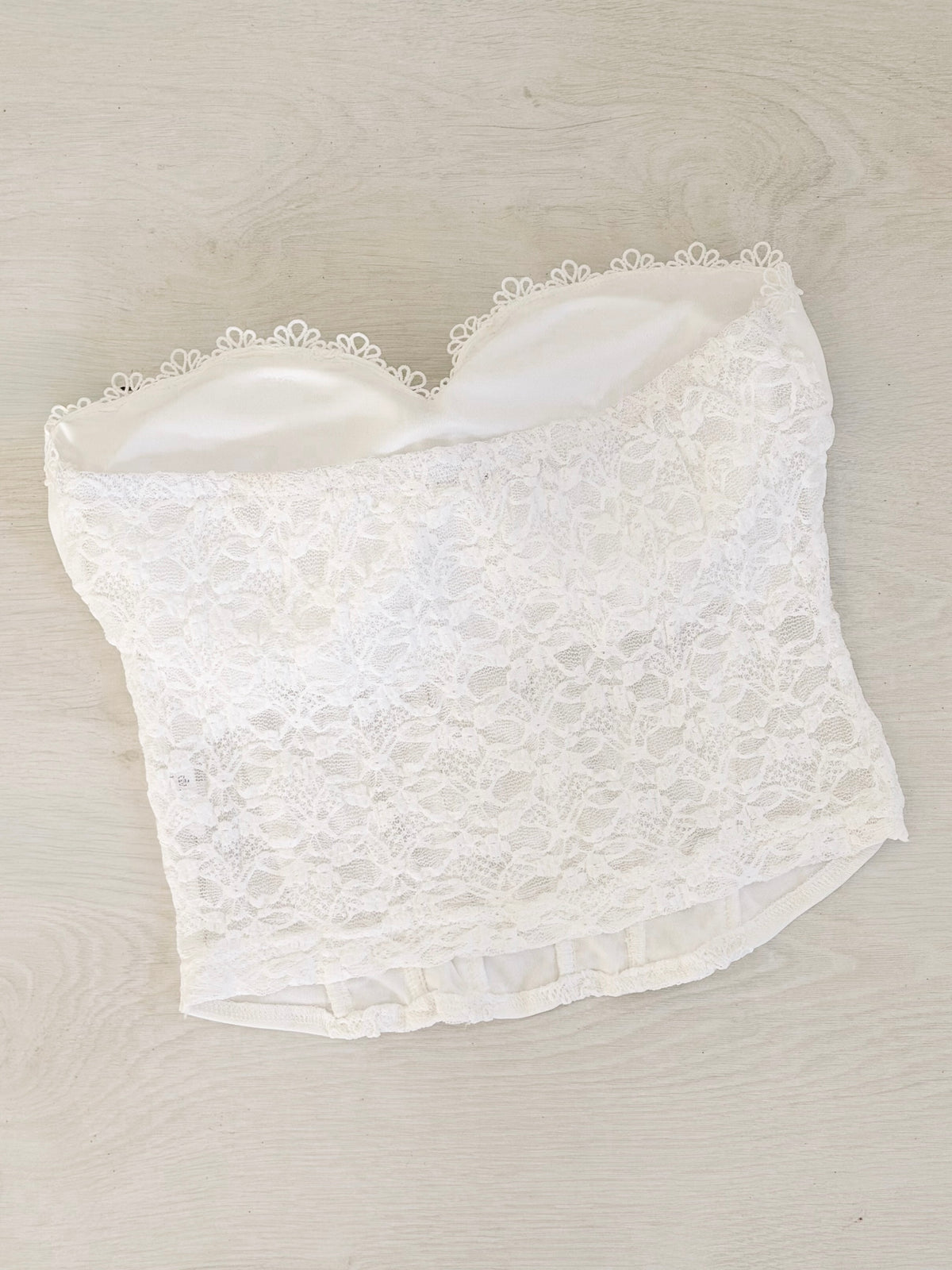 The Dreamy Lace Corset - White