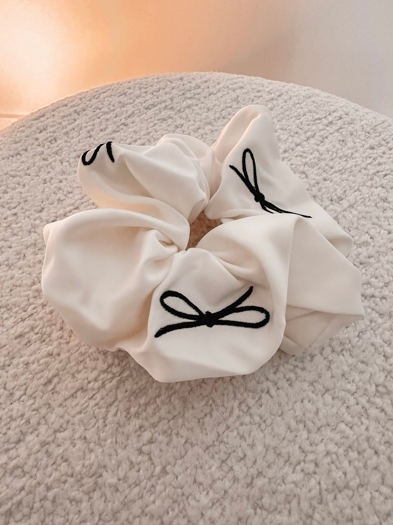 Bow Scrunchie