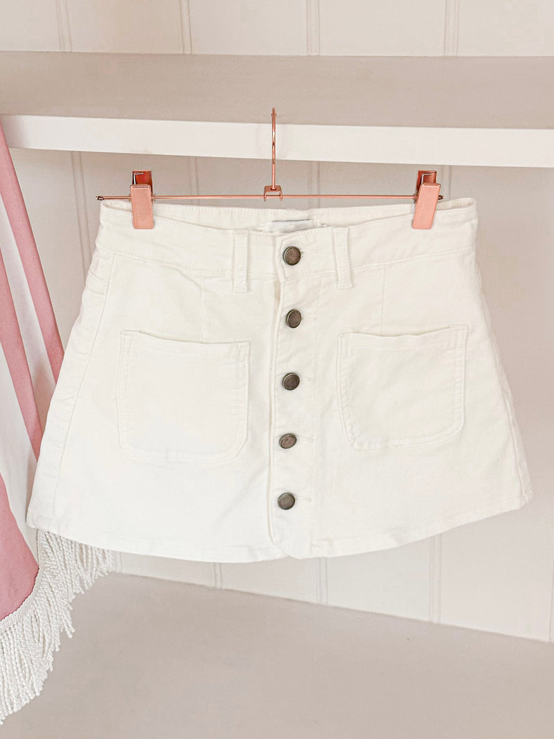 Perfect White Skort